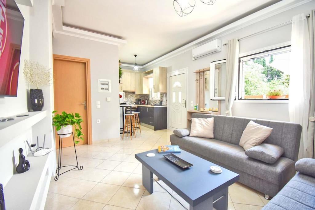 Kosmas Family House Apartment Kanálion Екстериор снимка